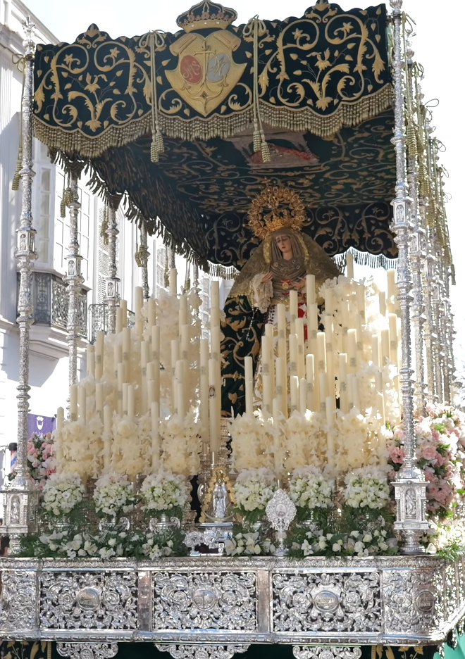 María Santísima de la Esperanza Coronada