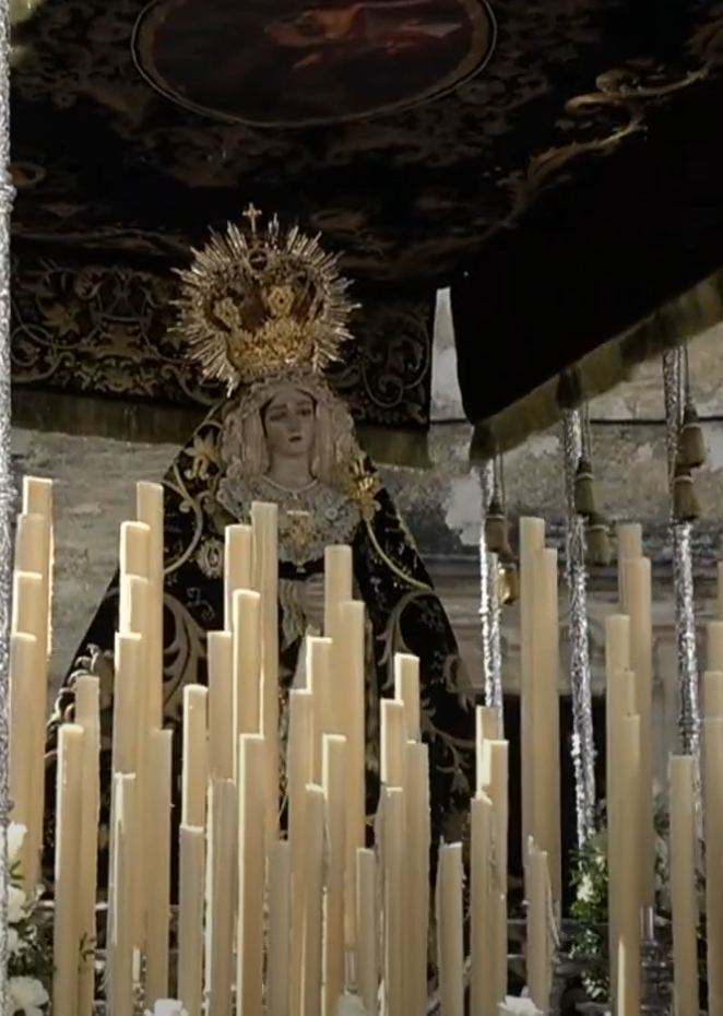 Paso de Palio de Señora de la Soledad